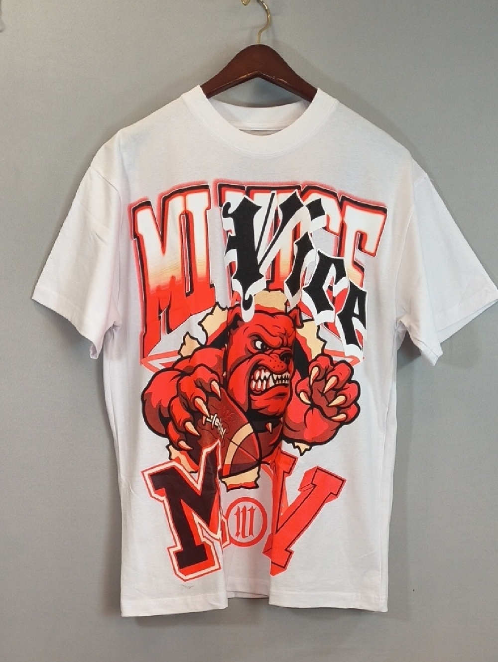 MI Vice Mens White Graphic T-Shirt Red Bulldog Football Design , NWOT , Size L